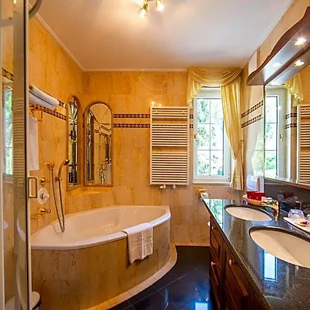 Szálloda Seehotel Porcia 4*