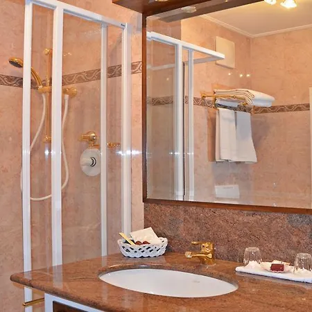 Szálloda Seehotel Porcia 4*
