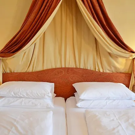 Seehotel Porcia Portschach am Woerthersee