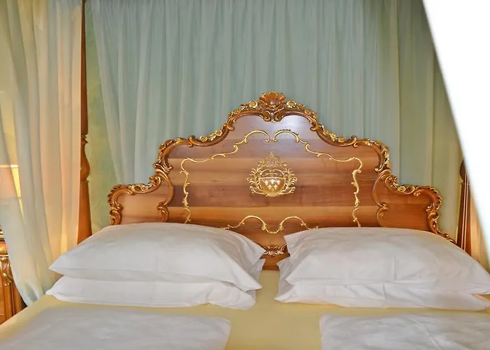 Otel Seehotel Porcia Pörtschach am Wörthersee